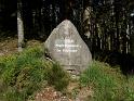 L'entrée dans la Forêt Domaniale de Fossard, au niveau de la Pierre Kerlinkin